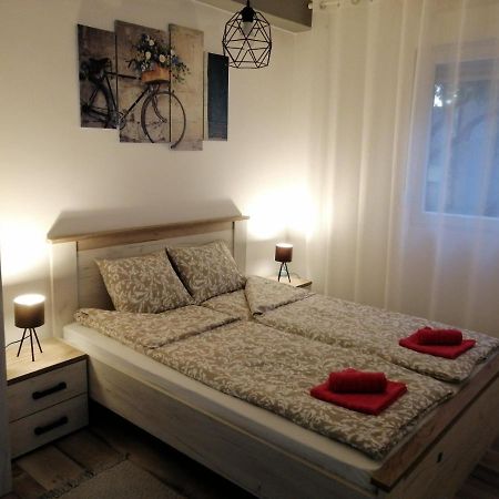 Apartman Petres Sombor Ngoại thất bức ảnh