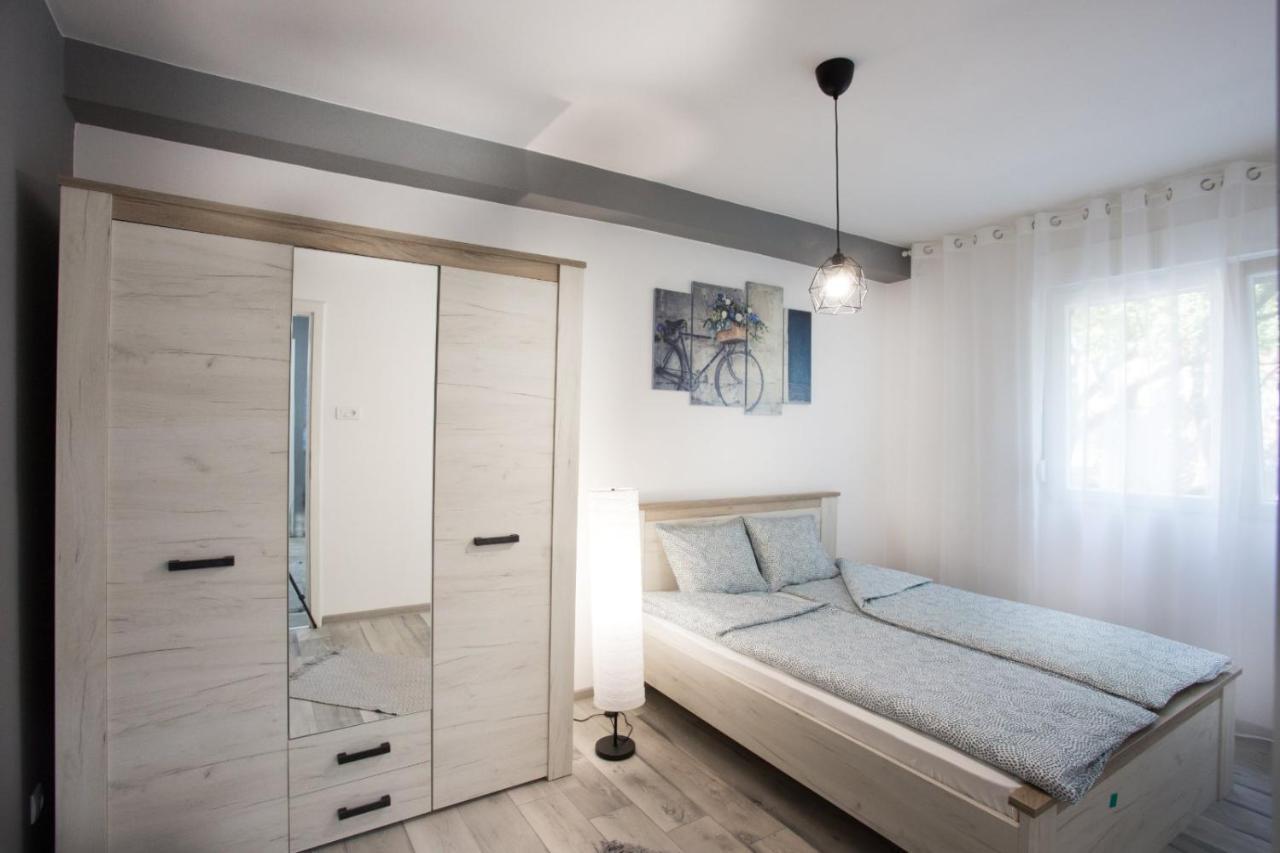 Apartman Petres Sombor Ngoại thất bức ảnh