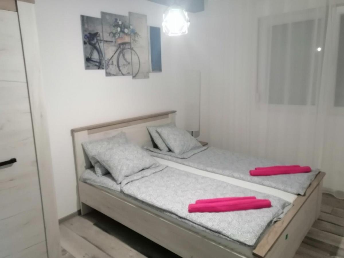 Apartman Petres Sombor Ngoại thất bức ảnh