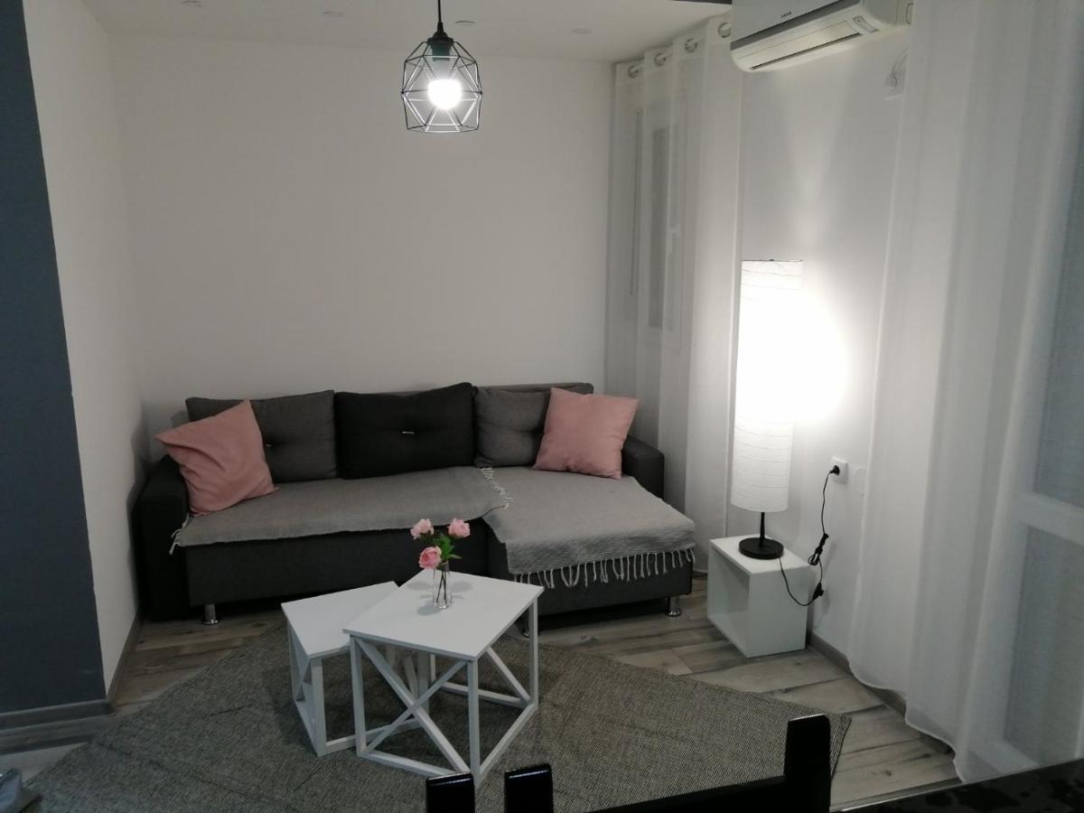 Apartman Petres Sombor Ngoại thất bức ảnh