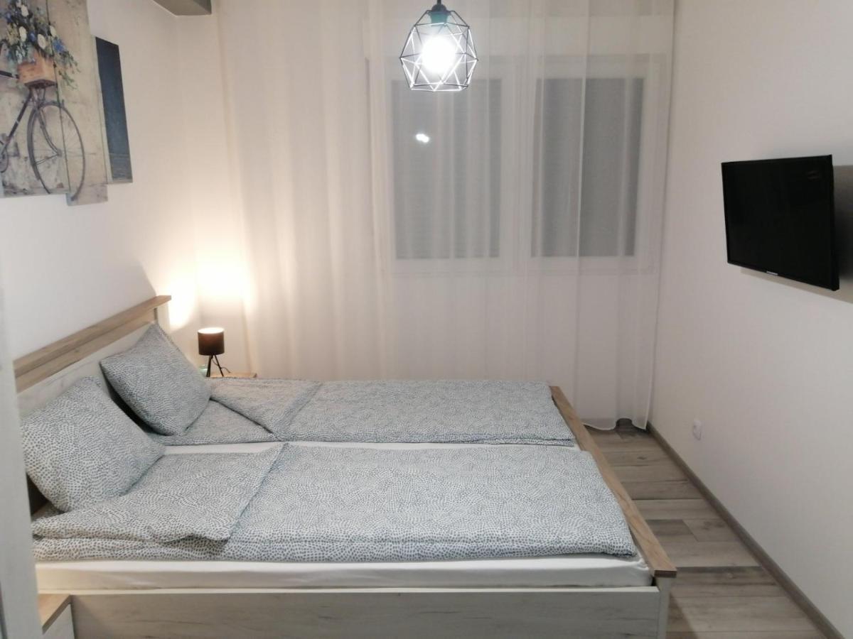 Apartman Petres Sombor Ngoại thất bức ảnh